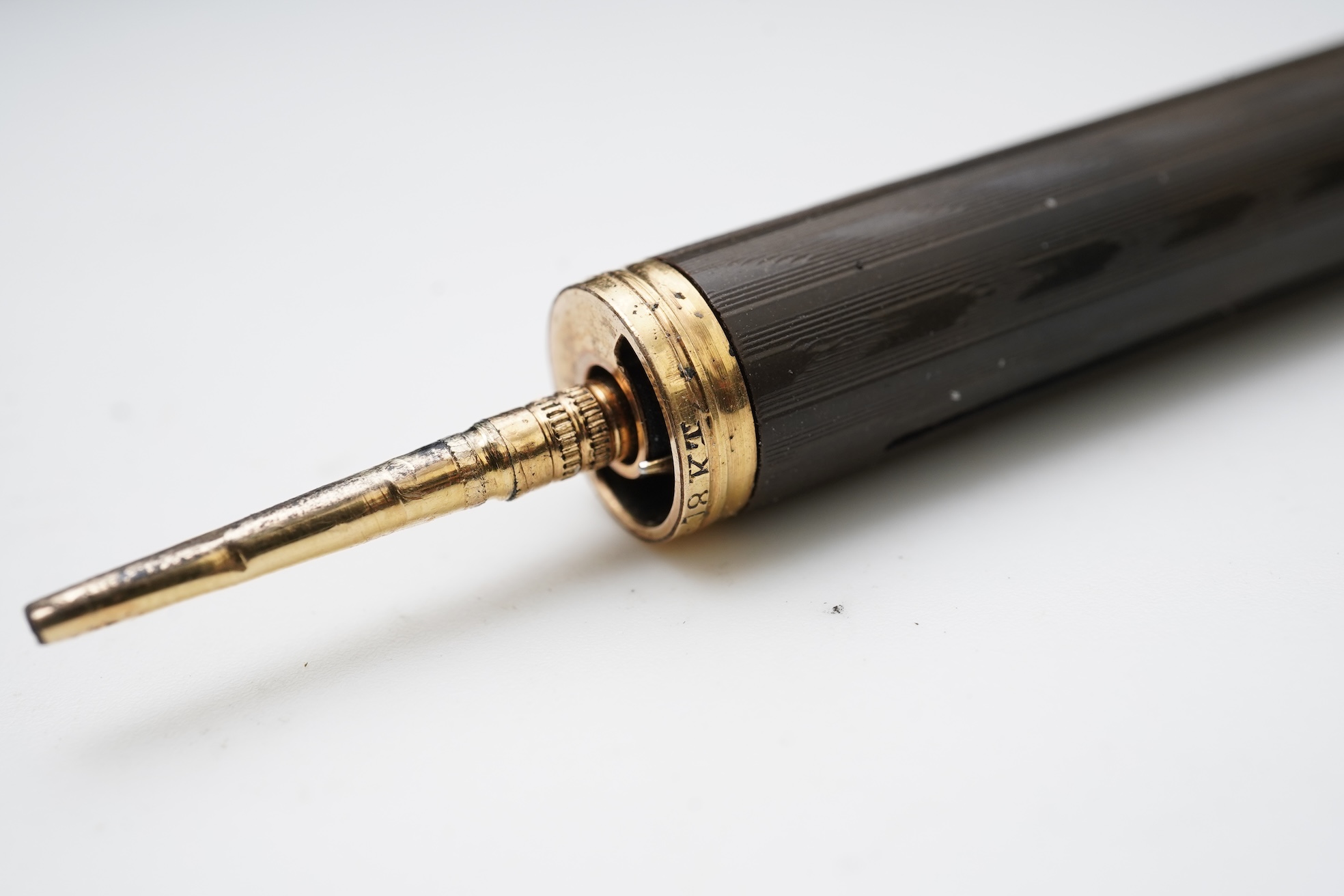 A rolled gold mechanical fountain pen/pencil, Aikin Lambert & Co., late 19th century